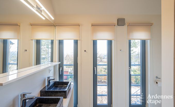 Spacious luxury villa with swimming pool in Hastire, Ardennes