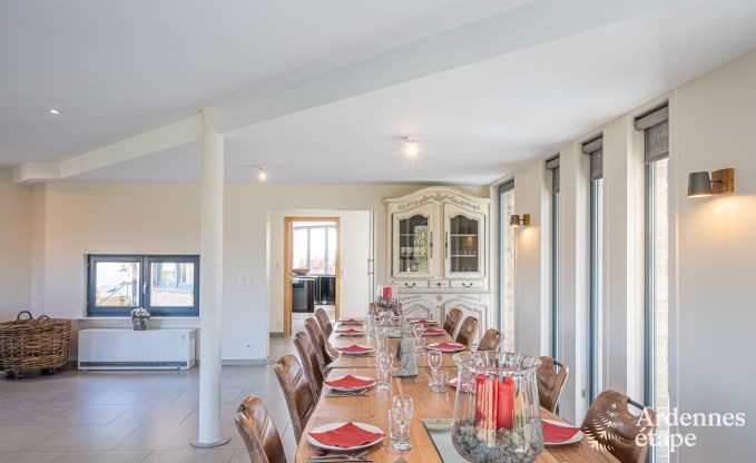 Spacious luxury villa with swimming pool in Hastire, Ardennes