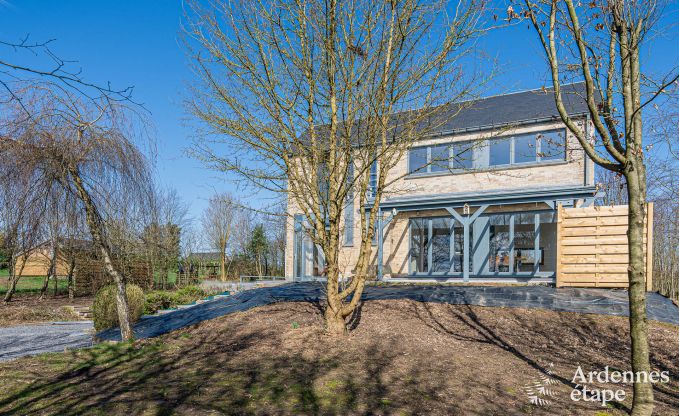 Spacious luxury villa with swimming pool in Hastire, Ardennes