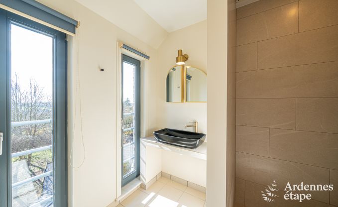Spacious luxury villa with swimming pool in Hastire, Ardennes