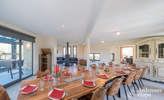 Spacious luxury villa with swimming pool in Hastire, Ardennes