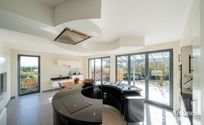 Spacious luxury villa with swimming pool in Hastire, Ardennes