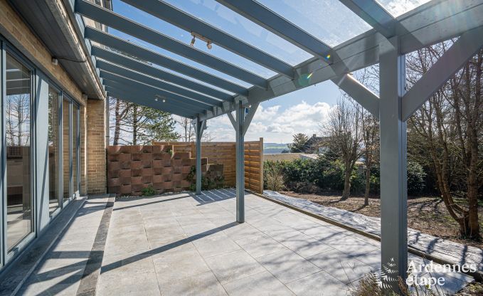 Spacious luxury villa with swimming pool in Hastire, Ardennes