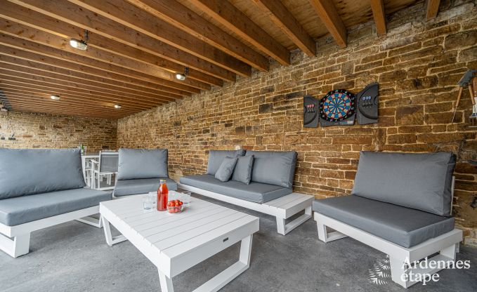 Magnificent holiday home for 14 people in Havelange