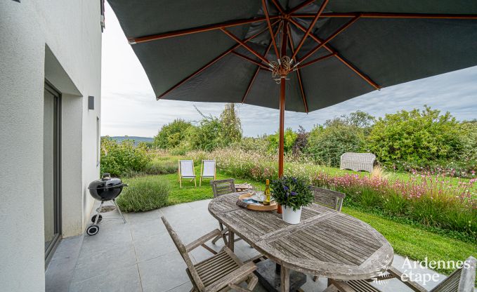 Holiday cottage in Hron for 12 persons in the Ardennes