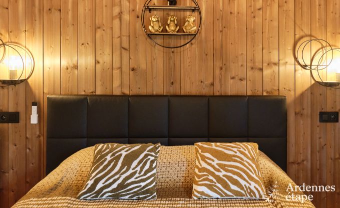 Chalet in Hotton for 6 persons with swim spa, hot tub and outdoor sauna near Durbuy