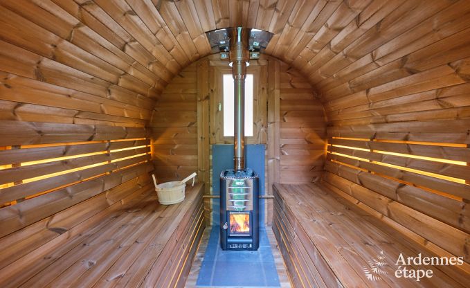 Chalet in Hotton for 6 persons with swim spa, hot tub and outdoor sauna near Durbuy