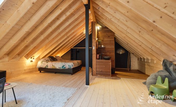 Chalet in Hotton for 6 persons with swim spa, hot tub and outdoor sauna near Durbuy