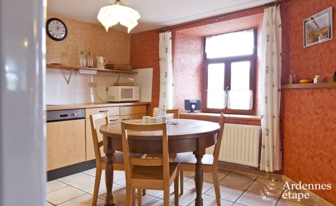 Splendid authentic holiday house to rent in Houffalize, dogs allowed