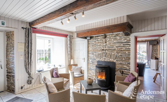Holiday cottage in Houffalize for 11 persons in the Ardennes