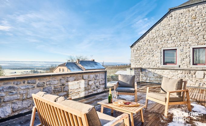 Cosy holiday home in Houyet: absolute calm for 4 people with a view of the Ardenne