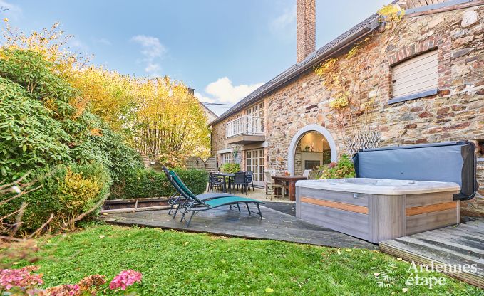 Holiday cottage in Jalhay for 9 persons in the Ardennes