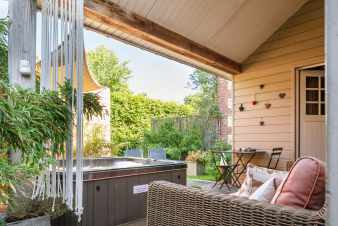 Cottage in Jalhay for 2 guests in the Ardennes