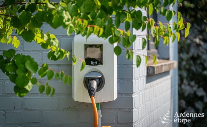 Cozy holiday home in Jambes for 3 with swimming pool