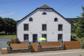 Authentic and cosy holiday cottage for 6 persons to rent in Dinant