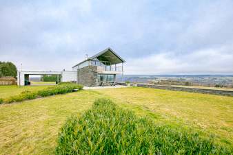 Deluxe villa for 14/15 people in La Roche-en-Ardenne