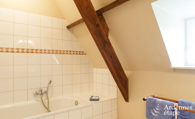 Elegant castle outbuilding in Libin for 14 persons in the Ardennes