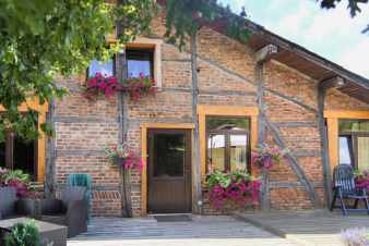 Bicentenary holiday cottage to rent for a stay in Lierneux