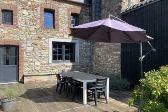 Charming village holiday home for 6 pers. to rent in Limbourg