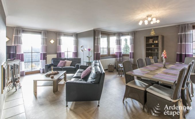 Holiday cottage with sauna, jacuzzi, games and beautiful views over the hills of Malmedy for 6/8 persons in the Ardennes