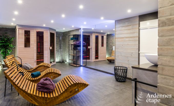 Holiday cottage with sauna, jacuzzi, games and beautiful views over the hills of Malmedy for 6/8 persons in the Ardennes