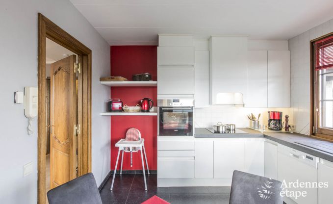 Holiday cottage with sauna, jacuzzi, games and beautiful views over the hills of Malmedy for 6/8 persons in the Ardennes