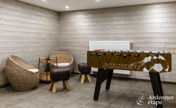 Holiday cottage with sauna, jacuzzi, games and beautiful views over the hills of Malmedy for 6/8 persons in the Ardennes