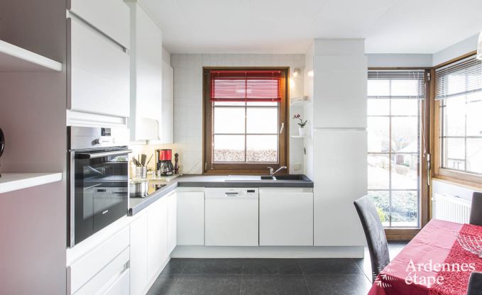 Holiday cottage with sauna, jacuzzi, games and beautiful views over the hills of Malmedy for 6/8 persons in the Ardennes