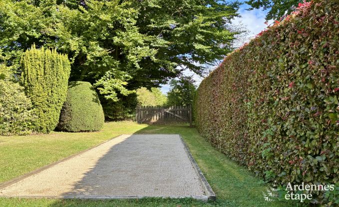 Holiday cottage with sauna, jacuzzi, games and beautiful views over the hills of Malmedy for 6/8 persons in the Ardennes