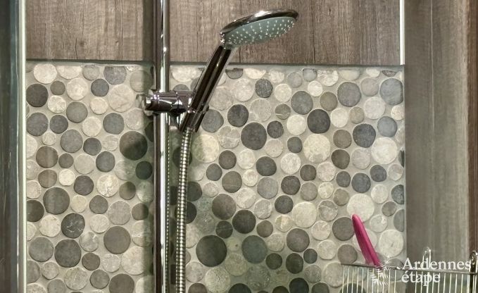 Holiday cottage with sauna, jacuzzi, games and beautiful views over the hills of Malmedy for 6/8 persons in the Ardennes