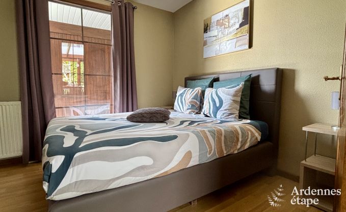 Holiday cottage with sauna, jacuzzi, games and beautiful views over the hills of Malmedy for 6/8 persons in the Ardennes