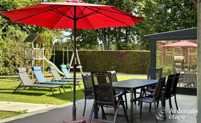 Holiday cottage with sauna, jacuzzi, games and beautiful views over the hills of Malmedy for 6/8 persons in the Ardennes