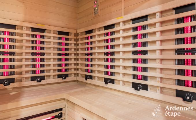 Holiday cottage with sauna, jacuzzi, games and beautiful views over the hills of Malmedy for 6/8 persons in the Ardennes