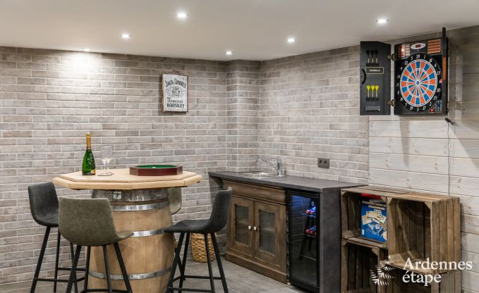 Holiday cottage with sauna, jacuzzi, games and beautiful views over the hills of Malmedy for 6/8 persons in the Ardennes