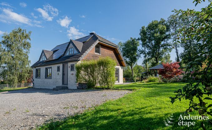 Holiday cottage in Manhay for 9 persons in the Ardennes