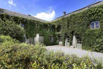 Comfortable holiday home for groups of 33 people in Manhay