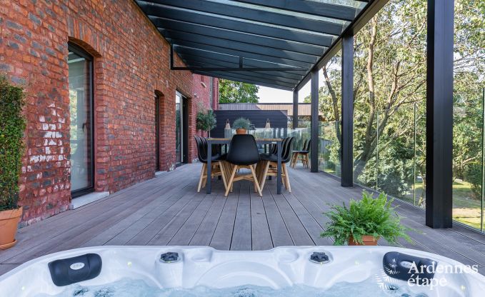 Holiday cottage in Marche-en-Famenne for 15 persons in the Ardennes