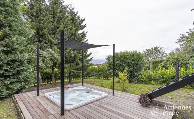 Luxury villa in Marche-en-Famenne for 8 persons in the Ardennes