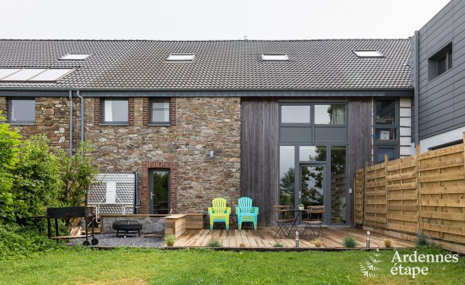 Holiday cottage in Marche for 14 persons in the Ardennes