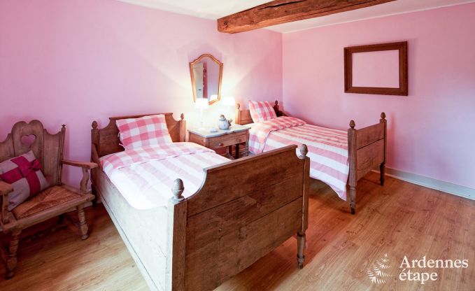 Holiday cottage in Marchin for 8 persons in the Ardennes