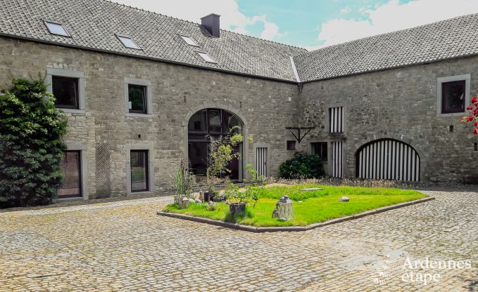 Holiday cottage in Marchin for 8 persons in the Ardennes
