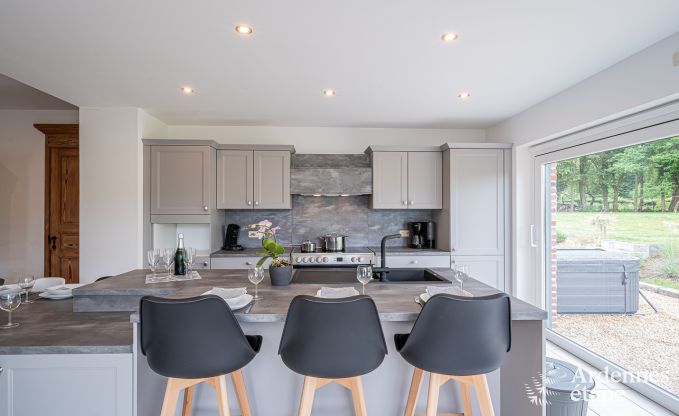 Holiday cottage in Mardesous for 14 persons in the Ardennes