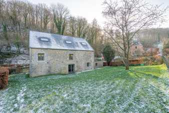 Charming holiday home for 12 people in Maredsous, Ardennes