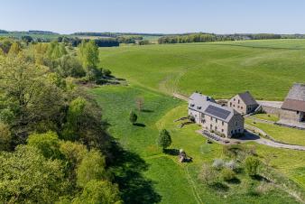 Holiday home Maredsous for 18 people with 6 bedrooms, pizza oven, garden