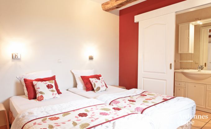 Holiday cottage in Modave for 20/22 persons in the Ardennes