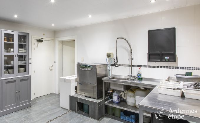 Getaway in the heart of nature in the Ardennes : spacious villa in Houffalize (Nadrin) for 18 people with numerous amenities and services, pets welcome