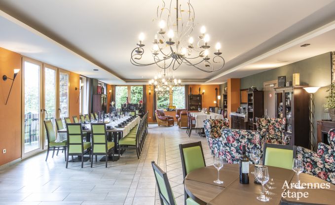 Getaway in the heart of nature in the Ardennes : spacious villa in Houffalize (Nadrin) for 18 people with numerous amenities and services, pets welcome