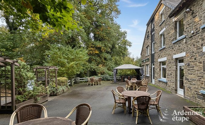 Getaway in the heart of nature in the Ardennes : spacious villa in Houffalize (Nadrin) for 18 people with numerous amenities and services, pets welcome