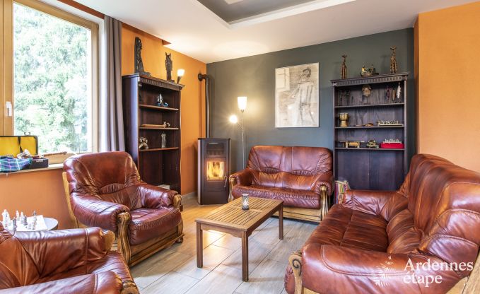 Getaway in the heart of nature in the Ardennes : spacious villa in Houffalize (Nadrin) for 18 people with numerous amenities and services, pets welcome