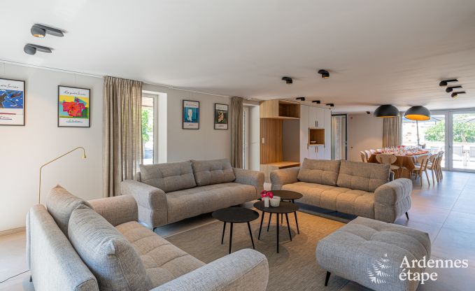 Luxurious villa in Nassogne with jacuzzi, 6 bedrooms and 6 bathrooms